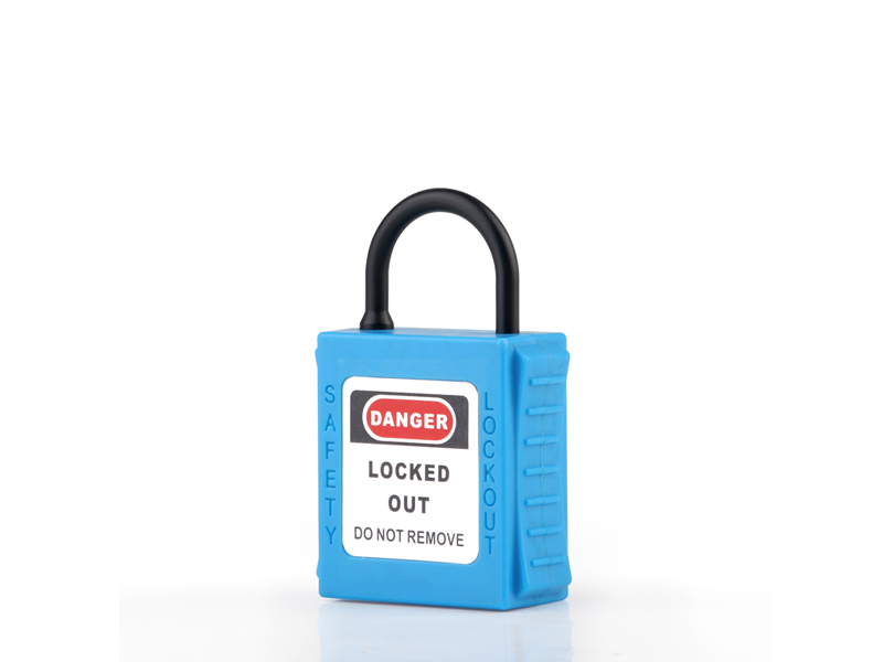 Insulated padlock